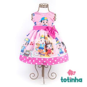 Vestido Luccas Neto Rosa com Laço Rosa e Notas Musicais