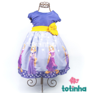 Vestido Rapunzel com Laço Amarelo